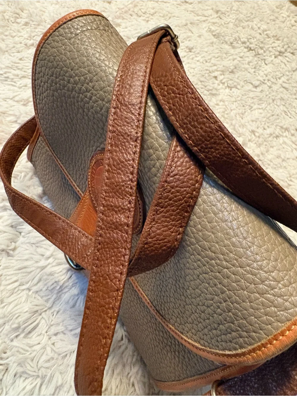 Vintage Dooney & Bourke Essex Crossbody Bag Taupe AWL British Tan Flap Medium